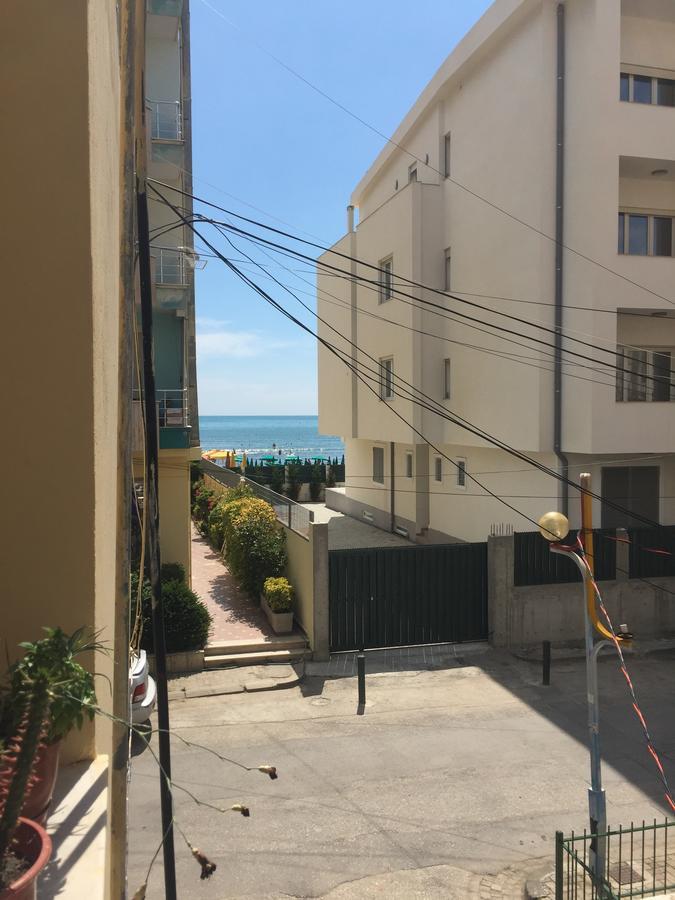 Seaside Apartments Durres Ngoại thất bức ảnh